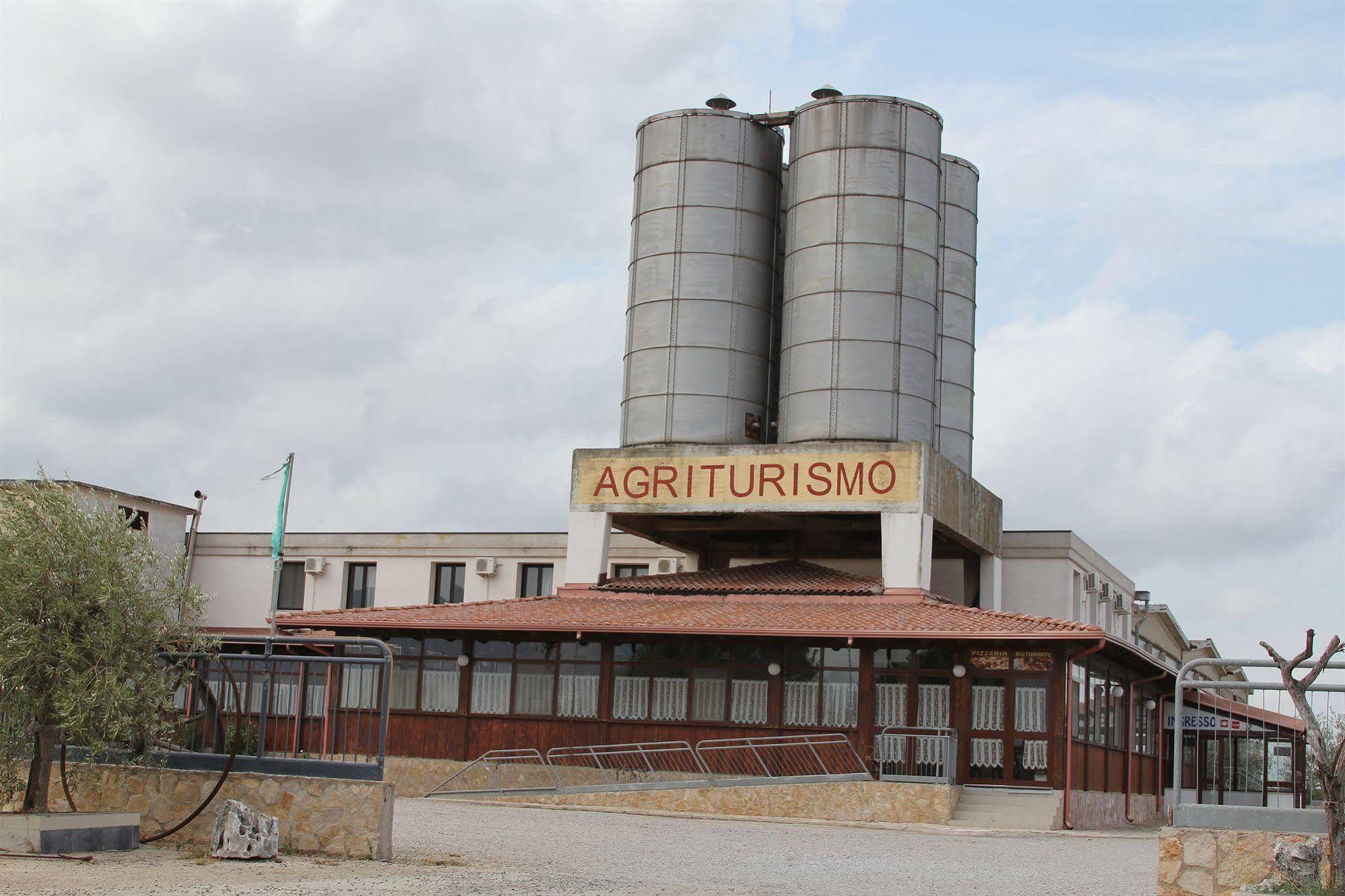Agriturismo Silos Agri Βίλα San Severo Εξωτερικό φωτογραφία
